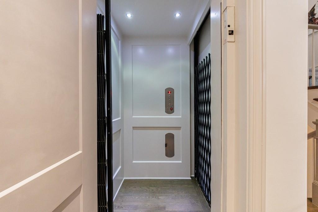 209 Dovecrest Drive