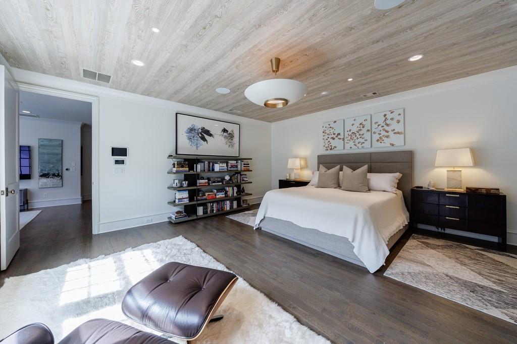 209 Dovecrest Drive