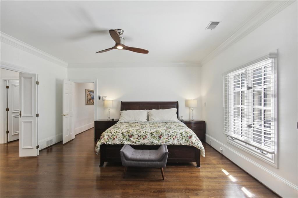 2760 Carmon On Wesley NW