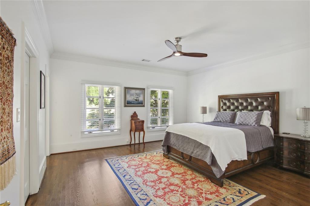 2760 Carmon On Wesley NW