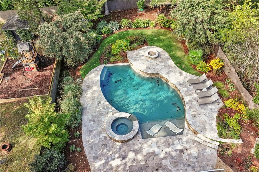 2628 Dogwood Terrace NE