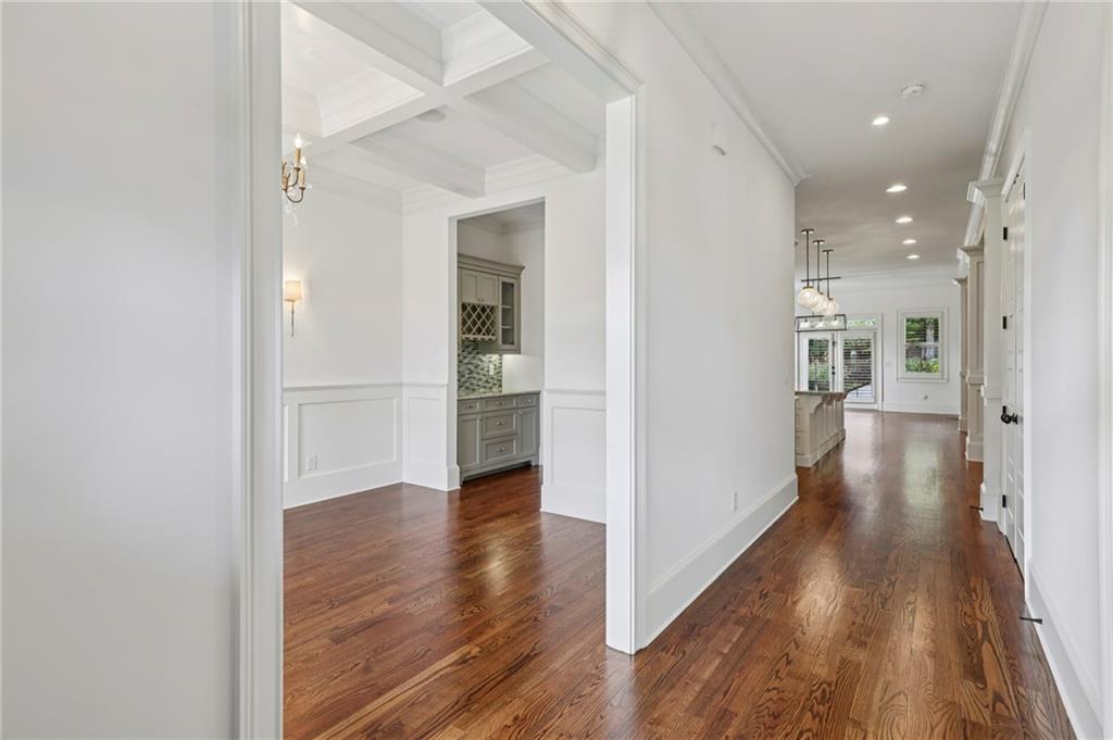 2628 Dogwood Terrace NE