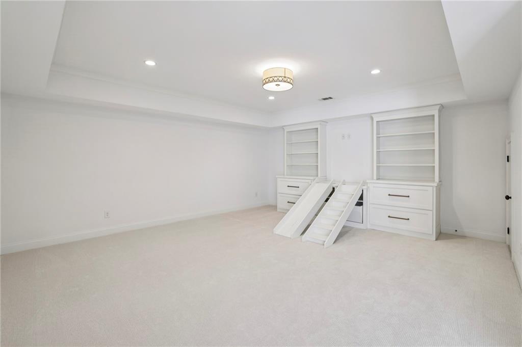 2628 Dogwood Terrace NE