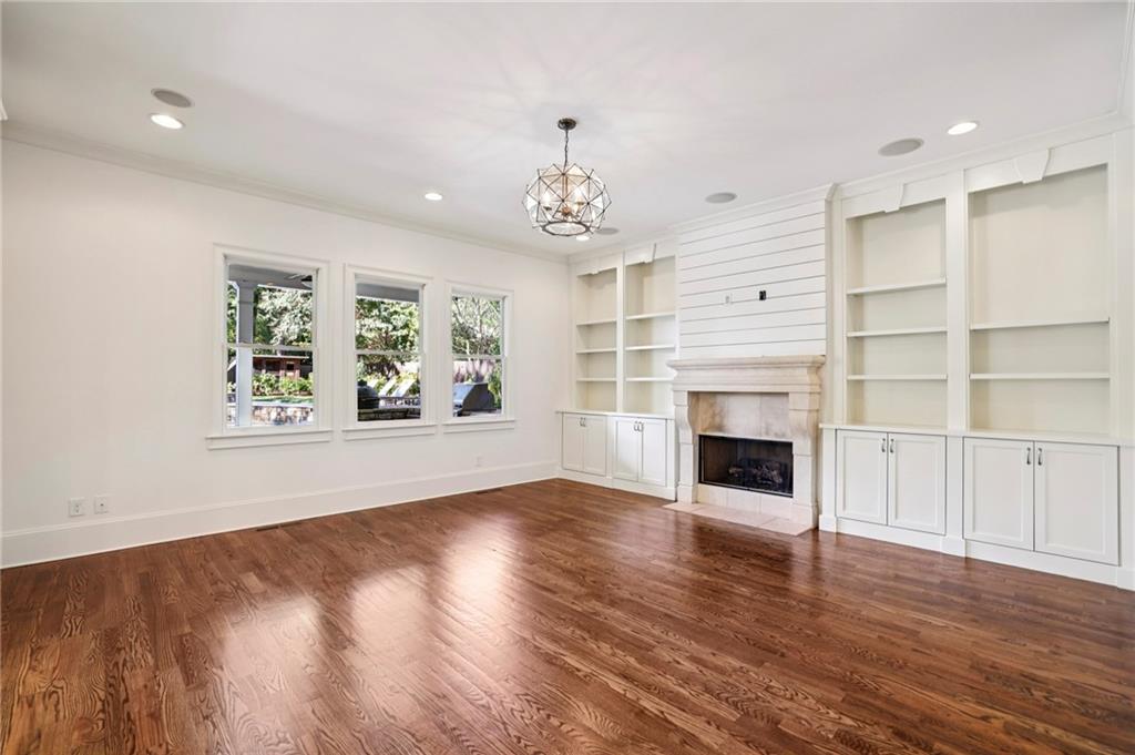 2628 Dogwood Terrace NE