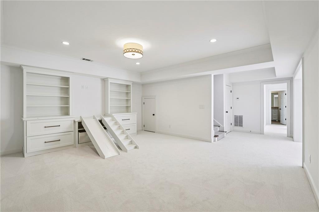 2628 Dogwood Terrace NE