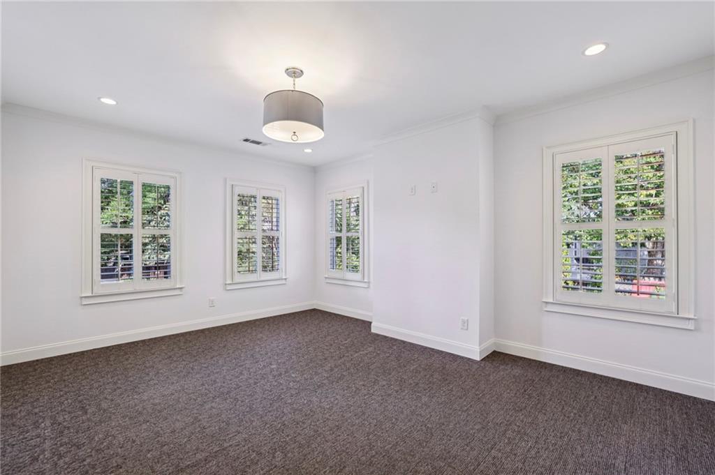 2628 Dogwood Terrace NE