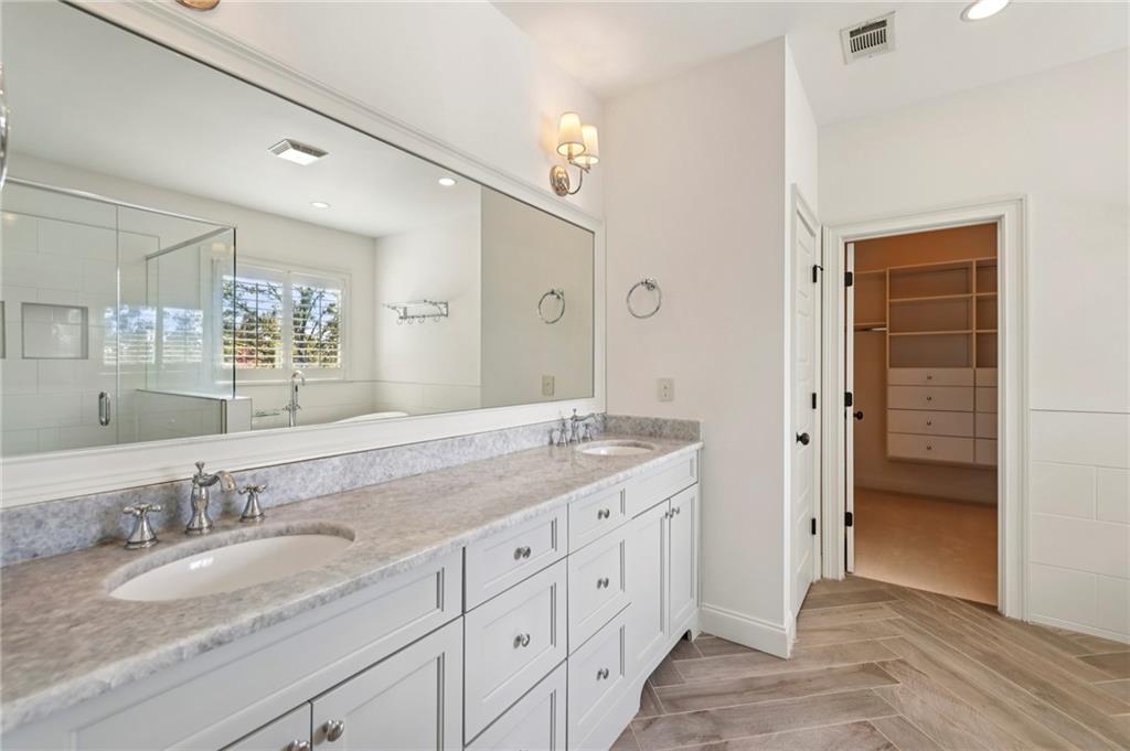 2628 Dogwood Terrace NE