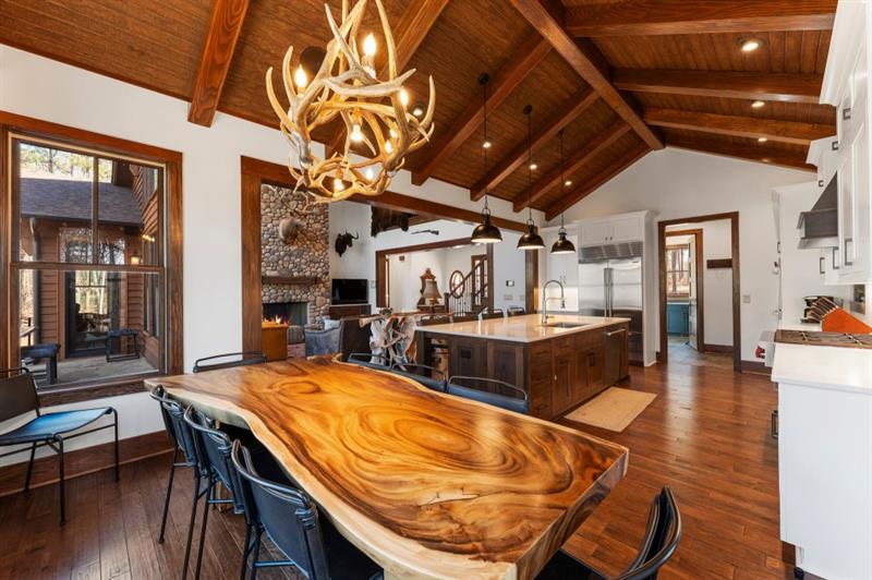 975 Blalock Lakes Drive