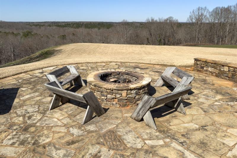 975 Blalock Lakes Drive