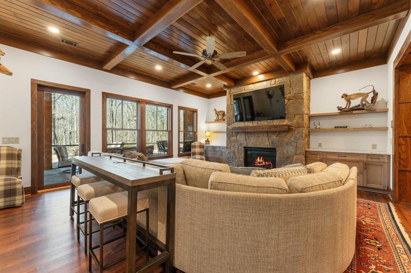 975 Blalock Lakes Drive