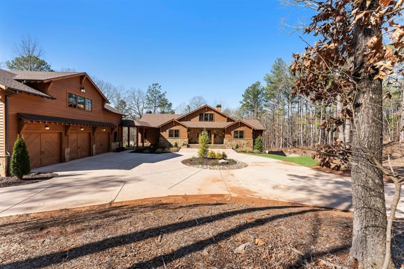 975 Blalock Lakes Drive