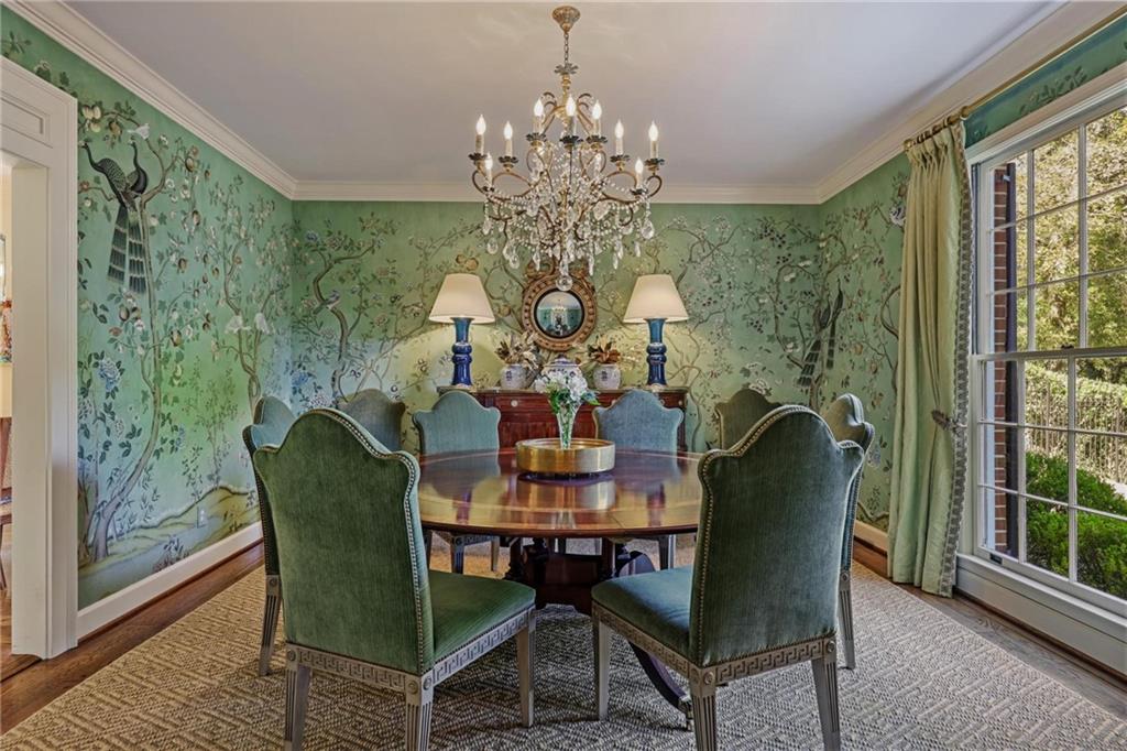 288 Peachtree Battle Avenue NW