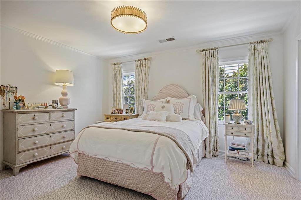 288 Peachtree Battle Avenue NW