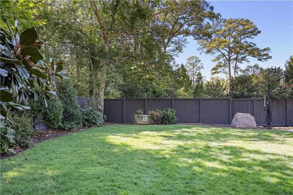 288 Peachtree Battle Avenue NW