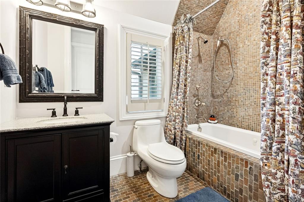 675 W Paces Ferry Road NW Unit 13