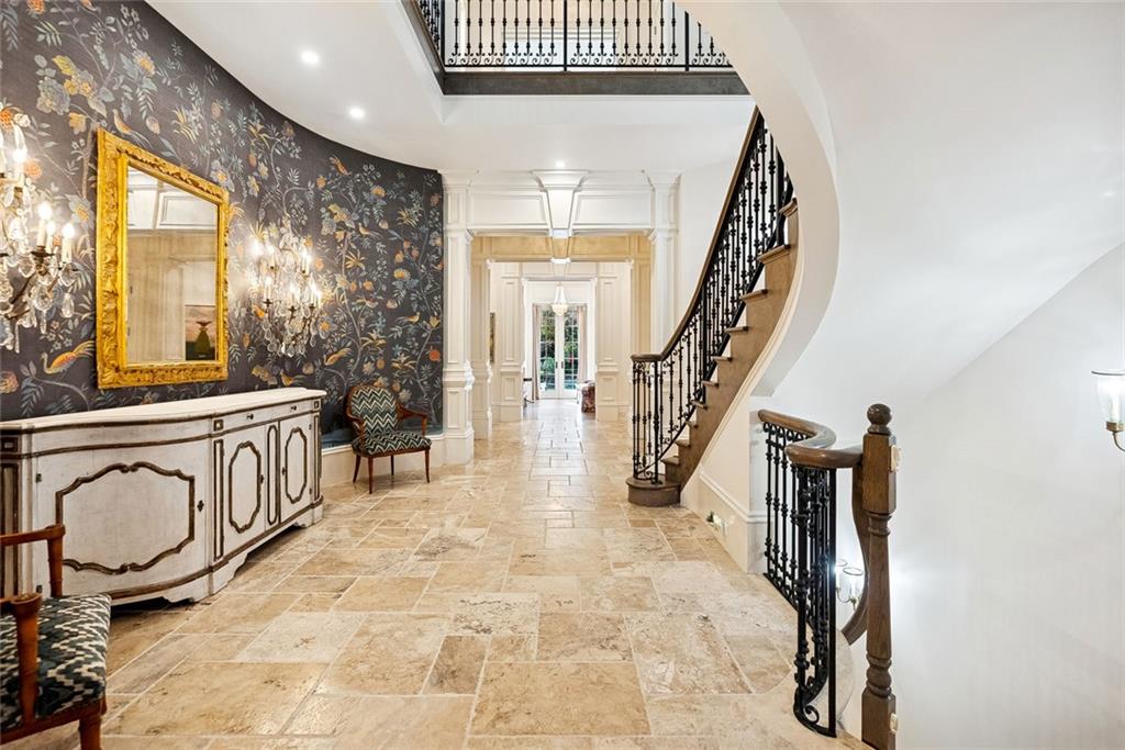 675 W Paces Ferry Road NW Unit 13