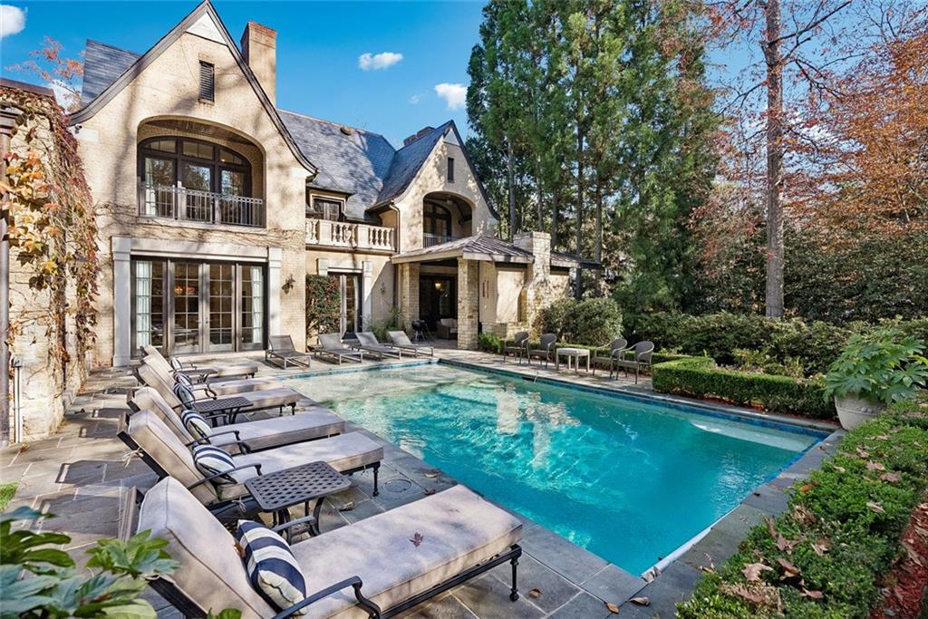 675 W Paces Ferry Road NW Unit 13