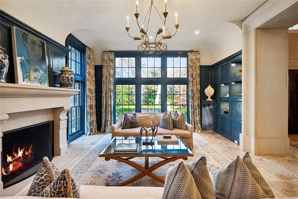 675 W Paces Ferry Road NW Unit 13