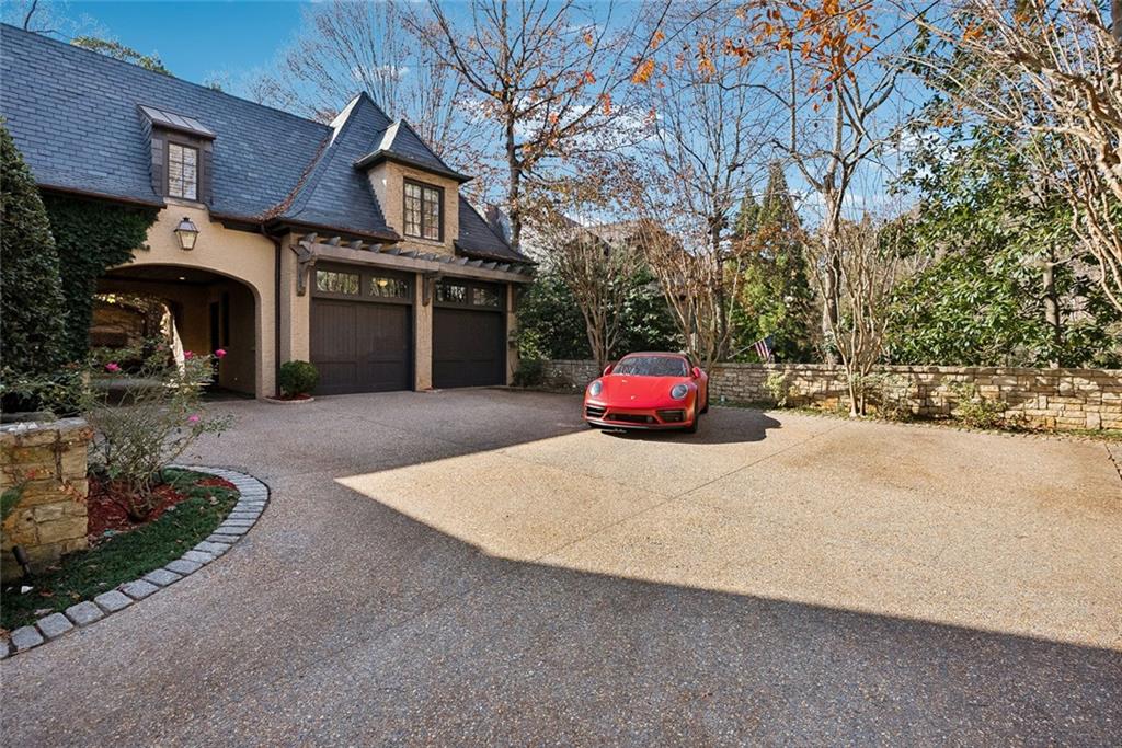 675 W Paces Ferry Road NW Unit 13