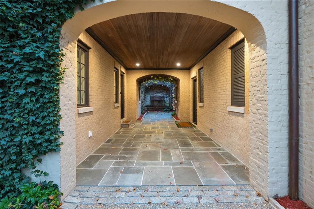 675 W Paces Ferry Road NW Unit 13