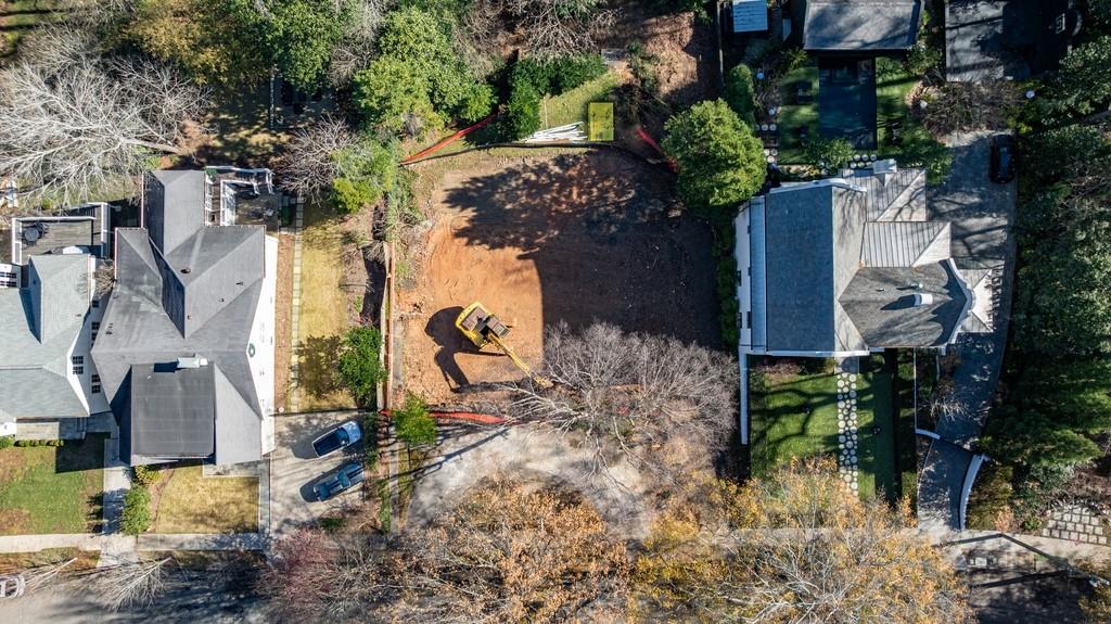 155 Huntington Road NE