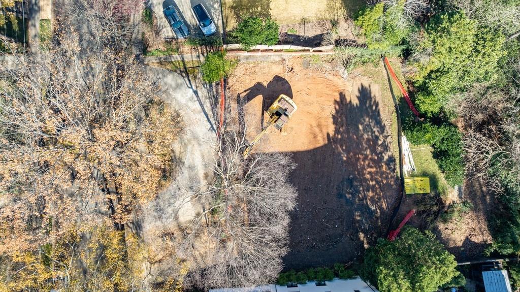 155 Huntington Road NE