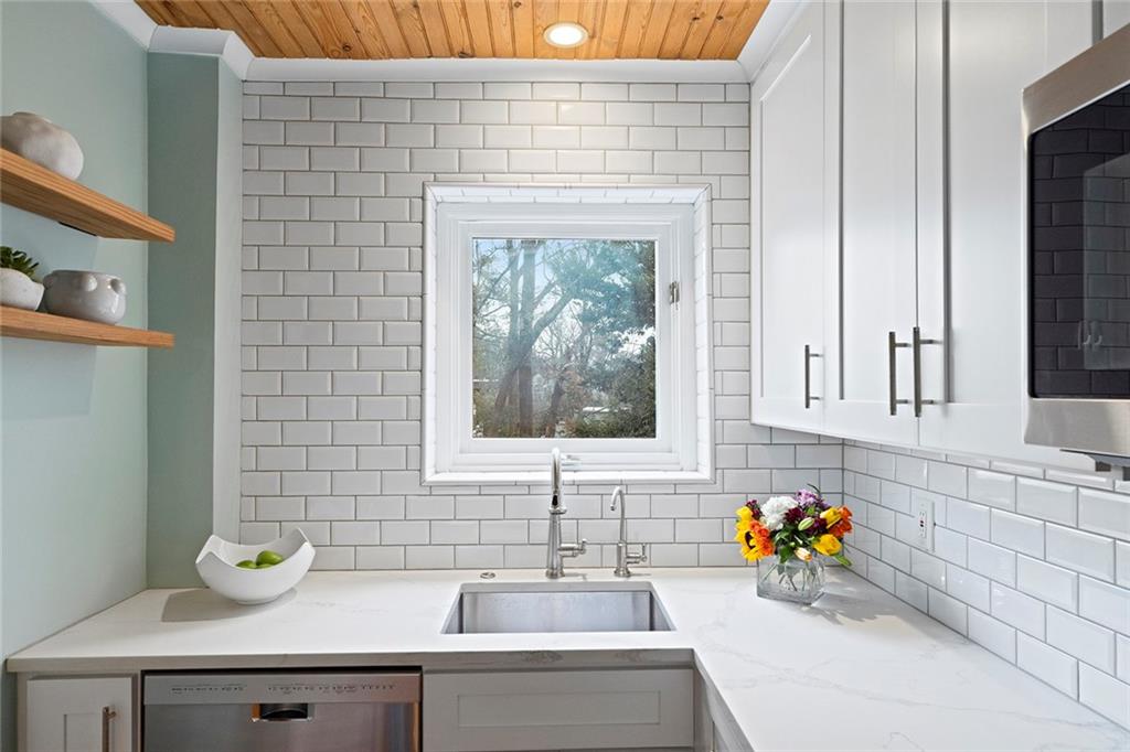 32 28TH Street NW Unit #204