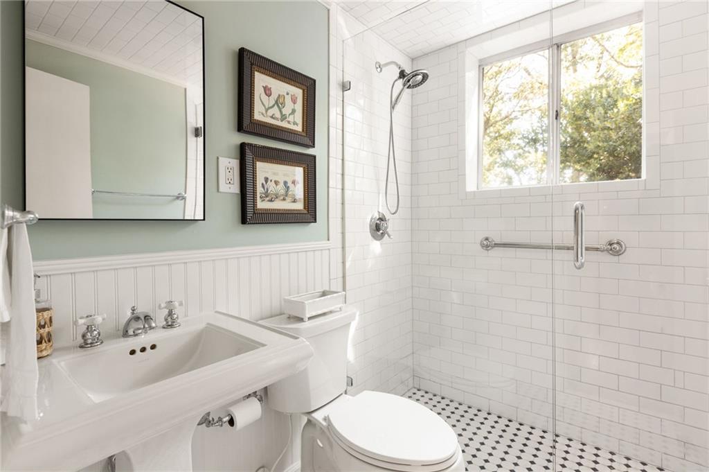 32 28TH Street NW Unit #204