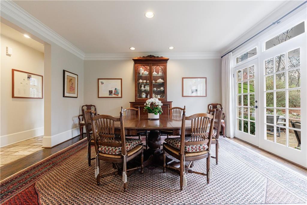 3302 W Andrews Drive NW