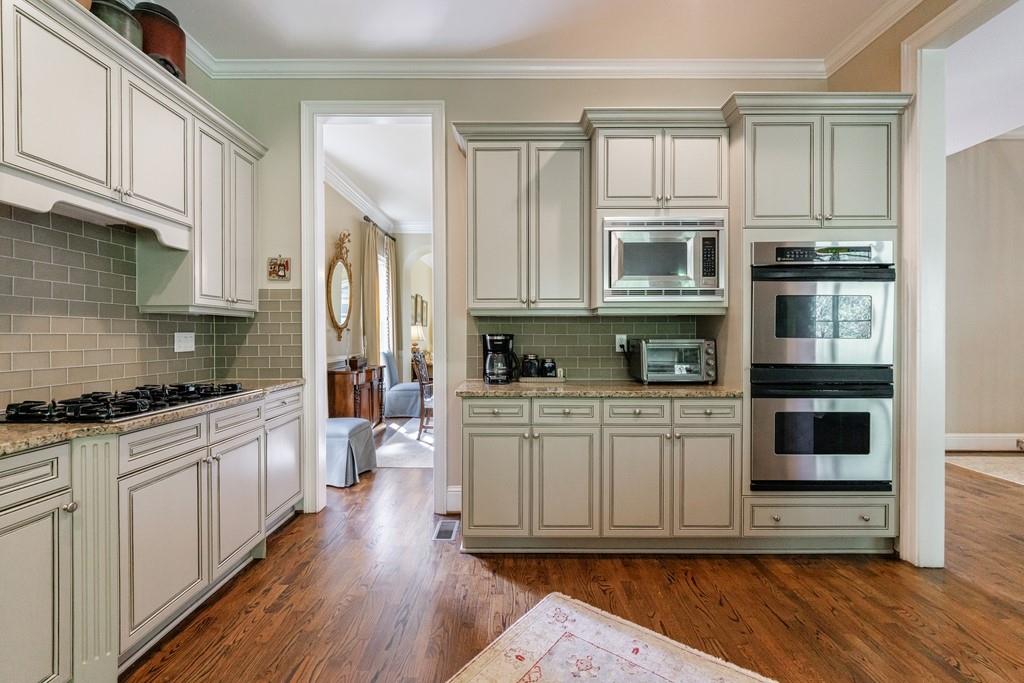 1144 Brookhaven Commons Drive NE