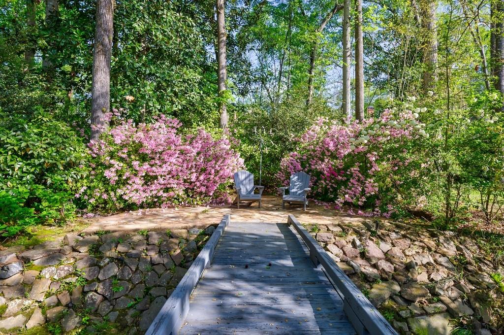 1144 Brookhaven Commons Drive NE