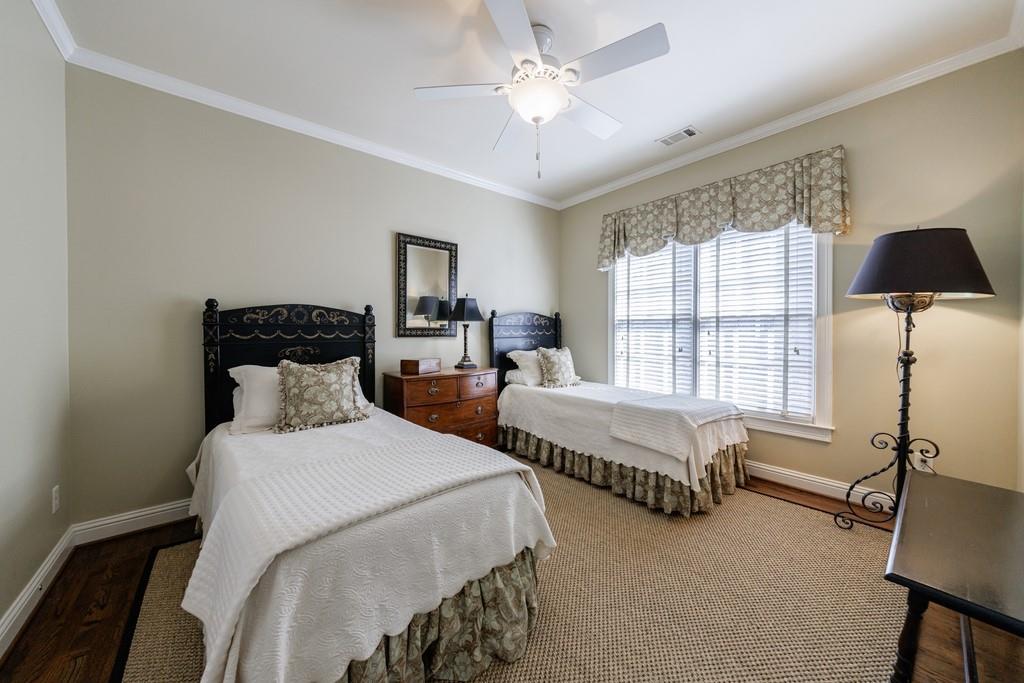 1144 Brookhaven Commons Drive NE