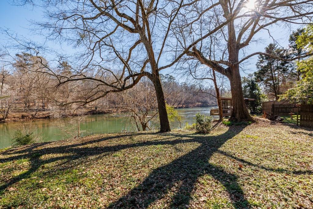 3941 Paces Ferry Drive SE