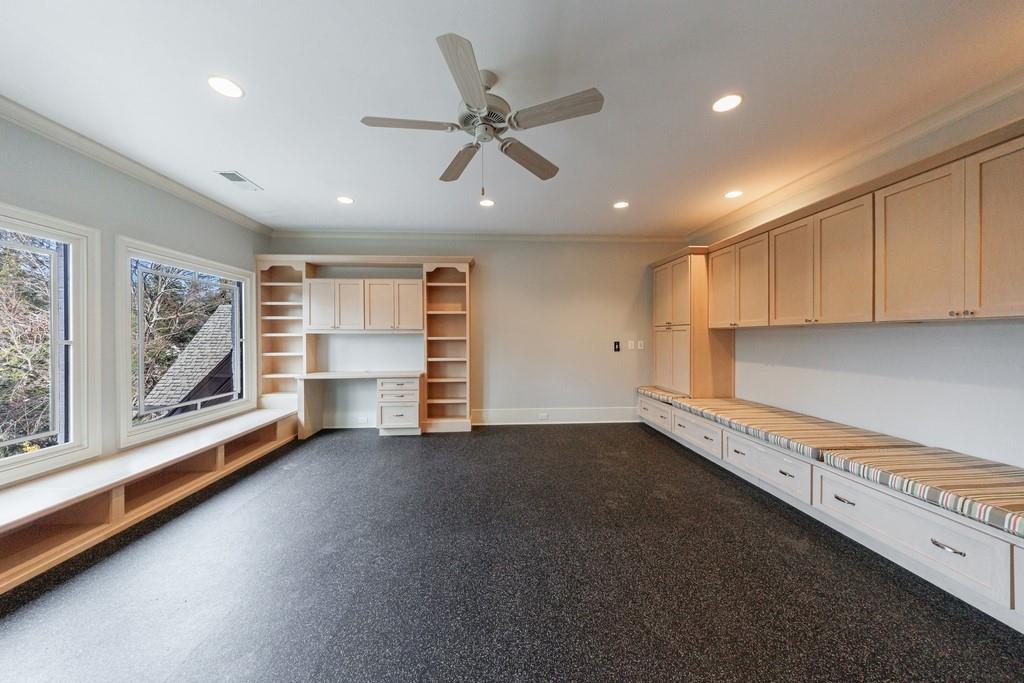 4500 Powers Ferry Road