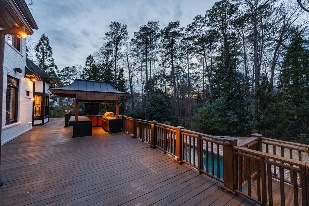 4500 Powers Ferry Road