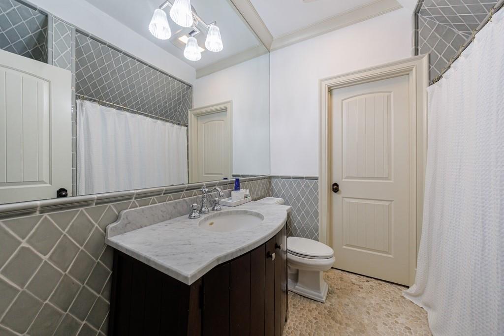 4500 Powers Ferry Road