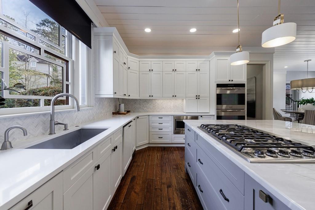 4500 Powers Ferry Road