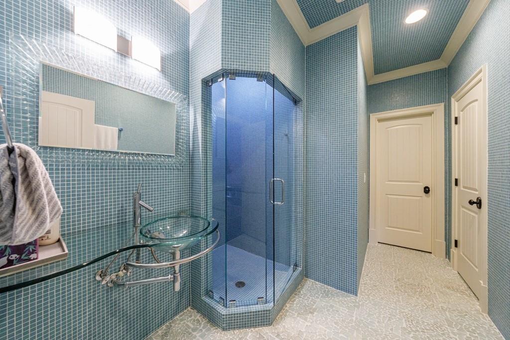 4500 Powers Ferry Road