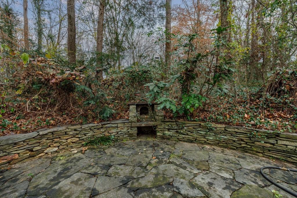 3990 Randall Mill Road NW