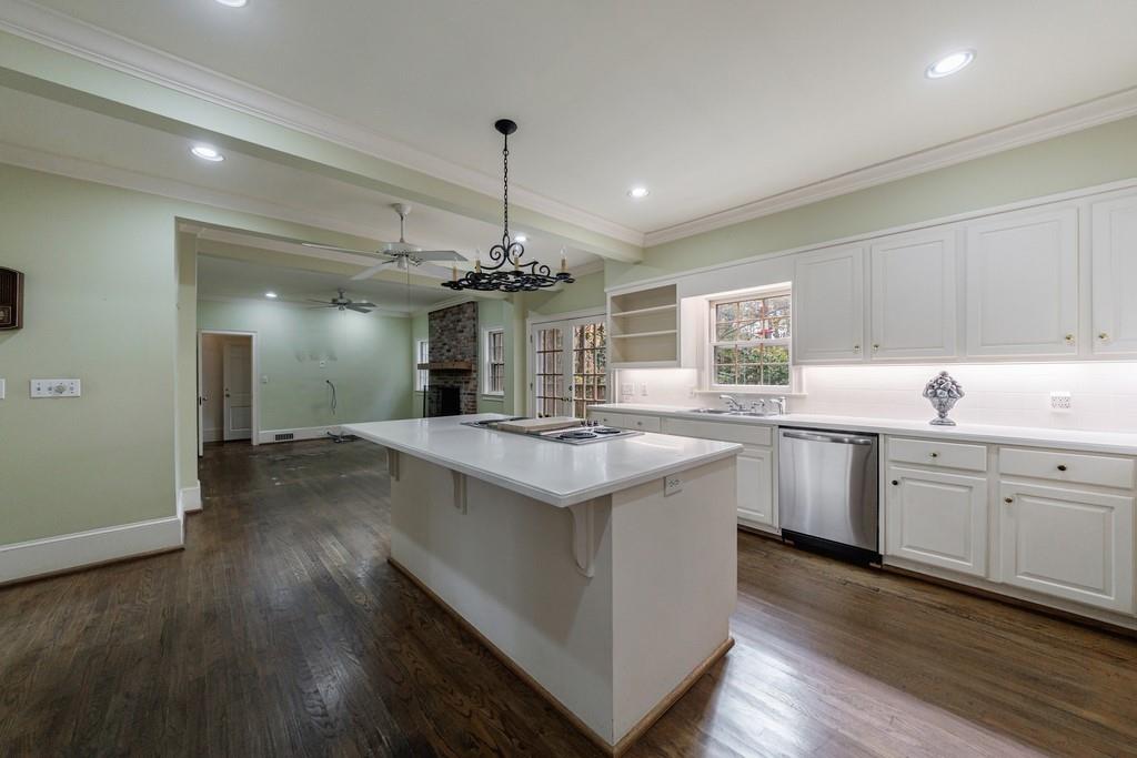 3990 Randall Mill Road NW