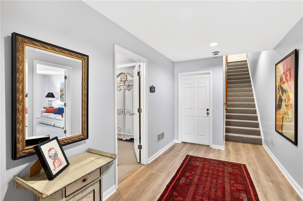 3642 Mayfair Road NE