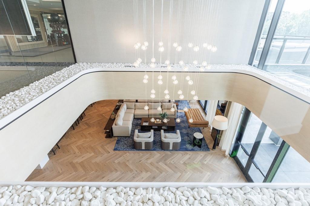 2425 Peachtree Road NE Unit 1401