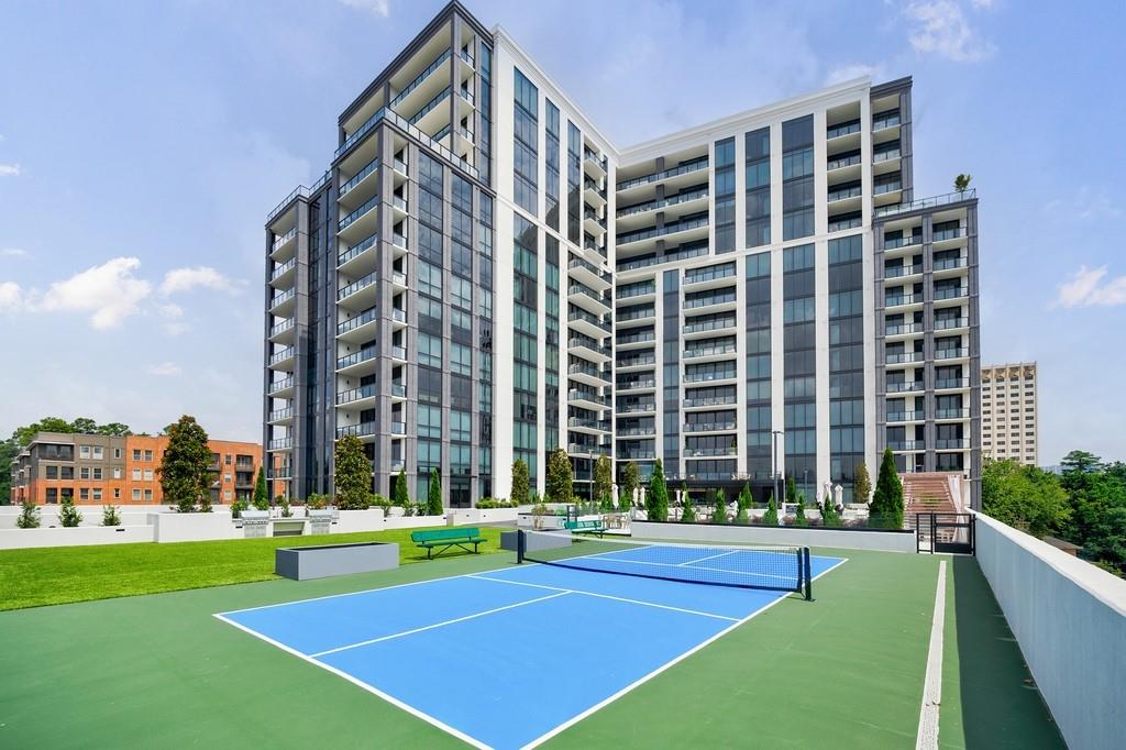 2425 Peachtree Road NE Unit 1401