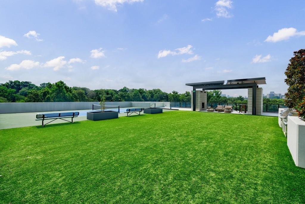 2425 Peachtree Road NE Unit 1401