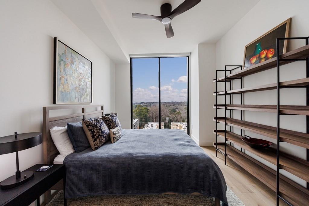 2425 Peachtree Road NE Unit 1401