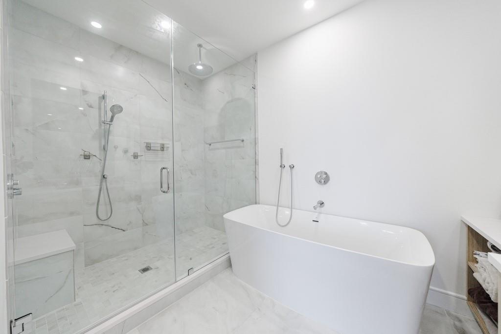 2425 Peachtree Road NE Unit 1401