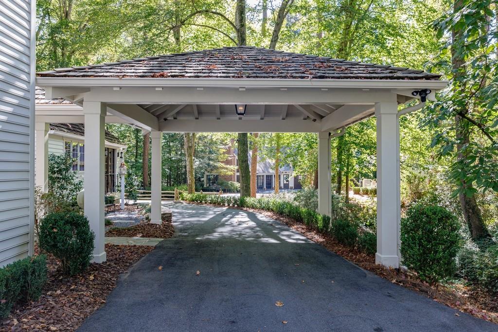 360 Argonne Drive NW