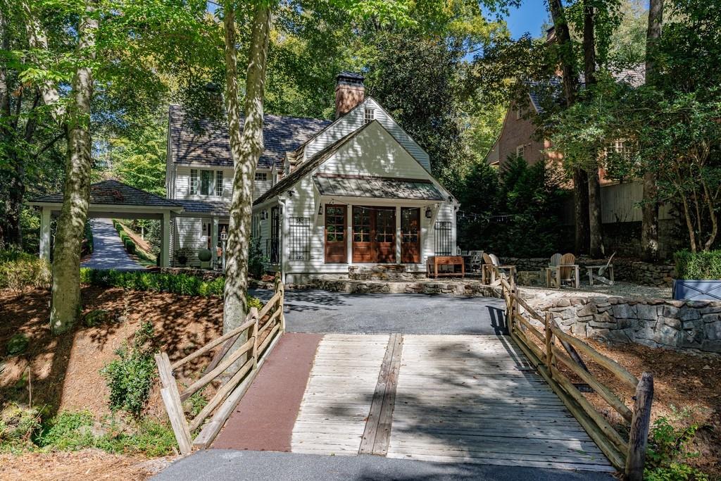 360 Argonne Drive NW