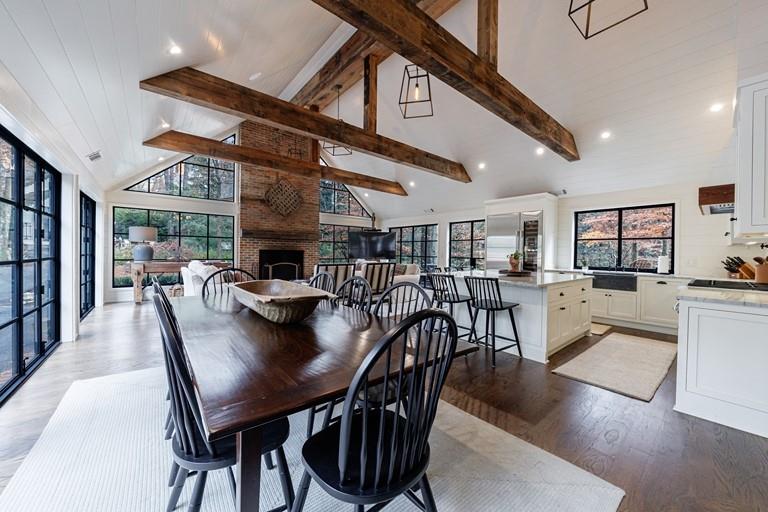 360 Argonne Drive NW