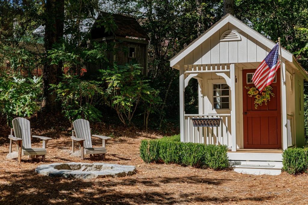 360 Argonne Drive NW